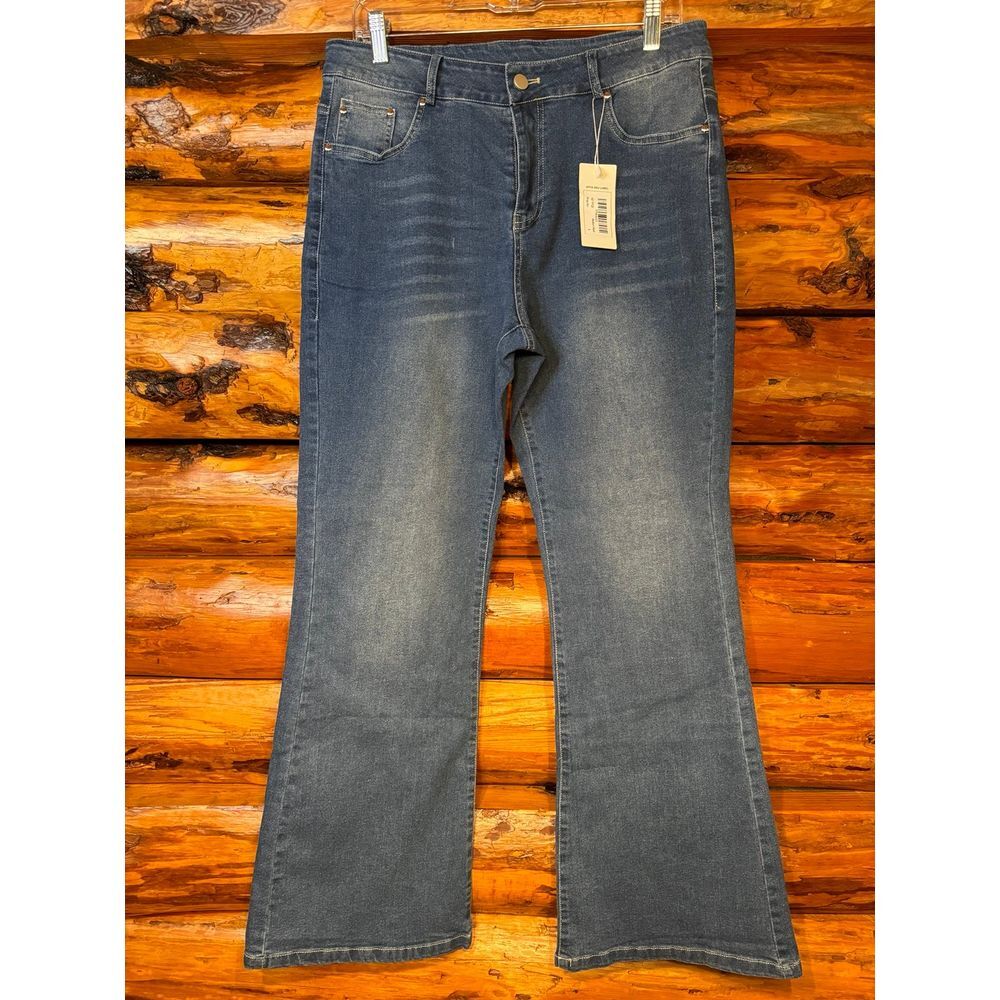 Good Wear Club Medium Wash Flare Jeans Size Large